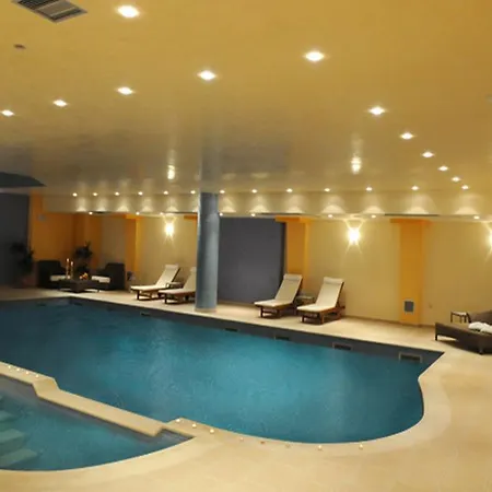 Ithea Hotel