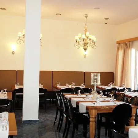 Ithea Hotel 4*